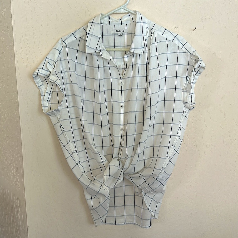NWOT- Madewell cap sleeves with ties. Lightweight, very white & blue.